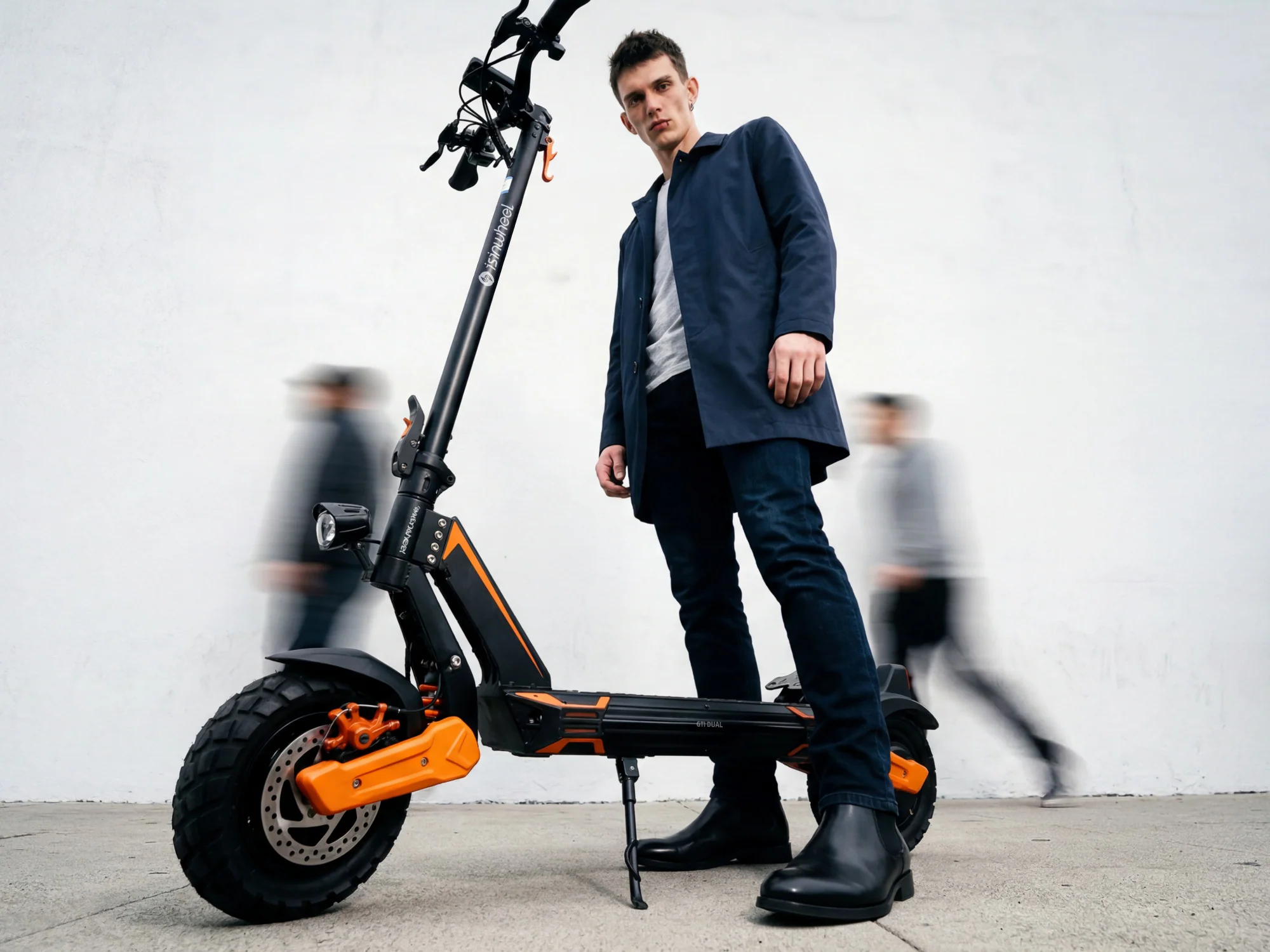 GT1 Dual Motor Electric Scooter 1600W - Image 6