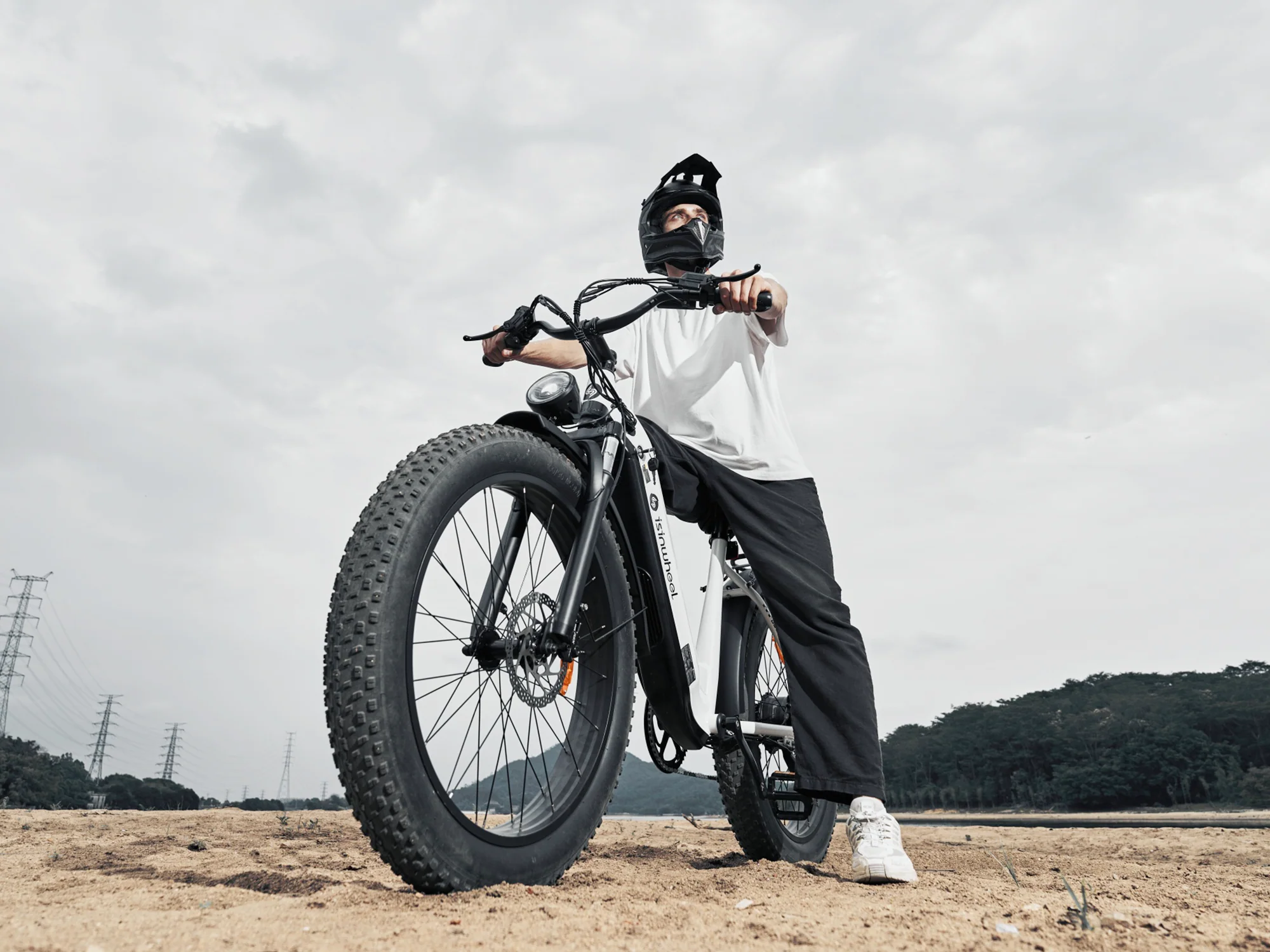 isinwheel U8 Ultra Electric Bike for Adults - Image 4