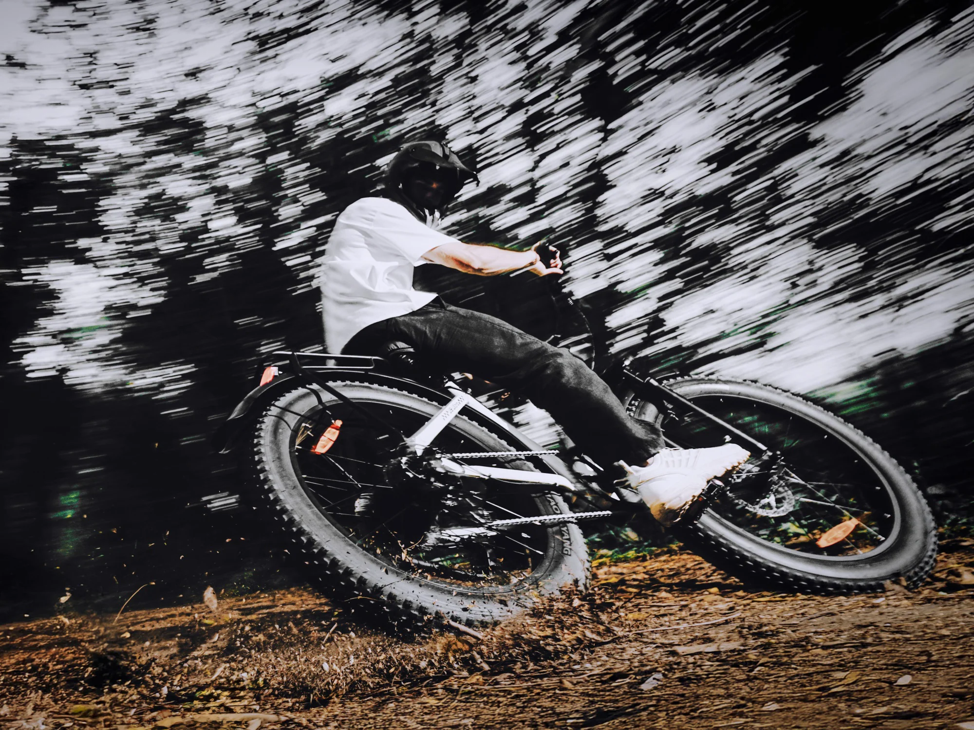 isinwheel U8 Ultra Electric Bike for Adults - Image 8