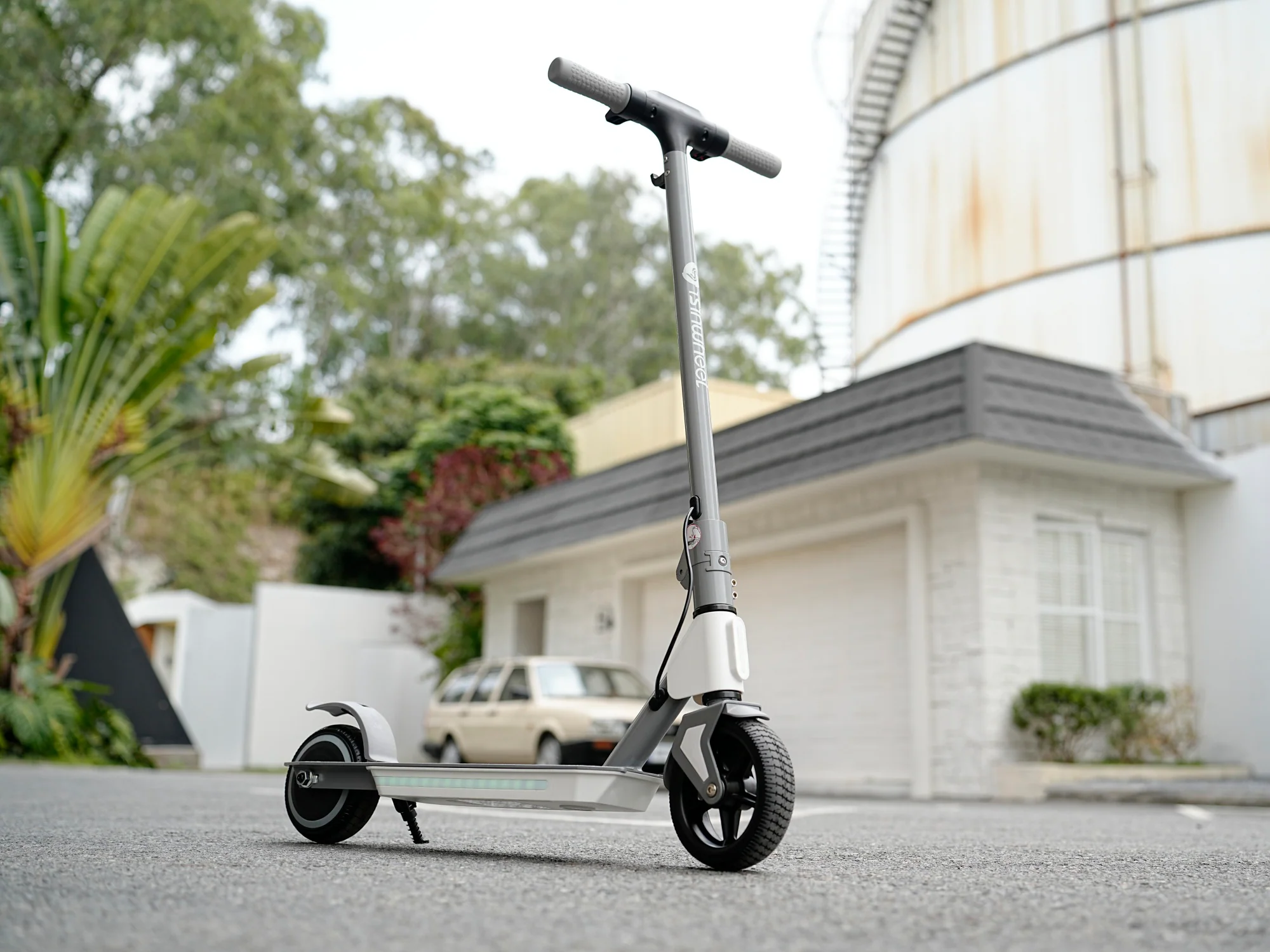 S4 Electric Scooter for Kids Ages 6-14 - Image 5