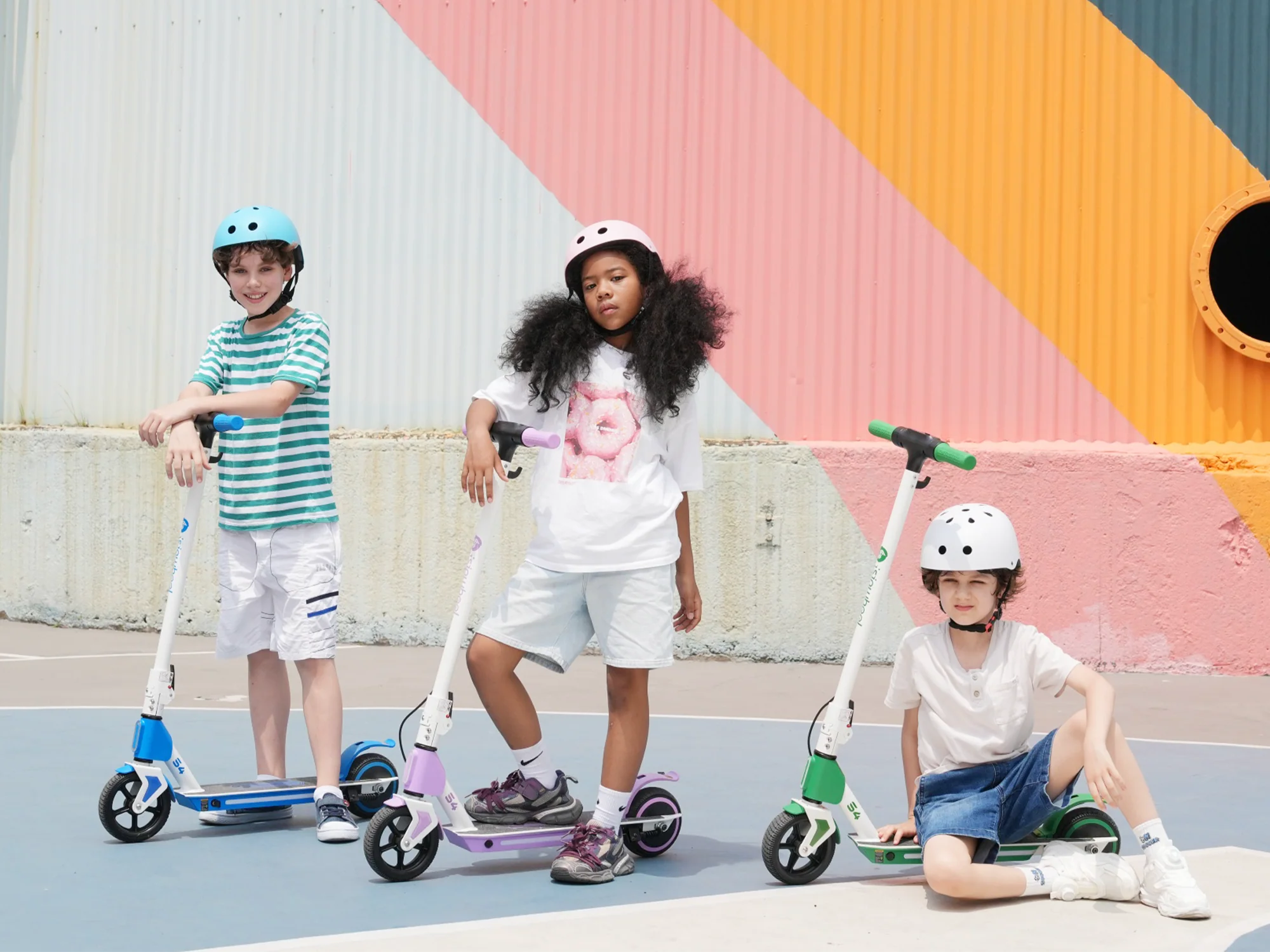 S4 Electric Scooter for Kids Ages 6-14 - Image 9