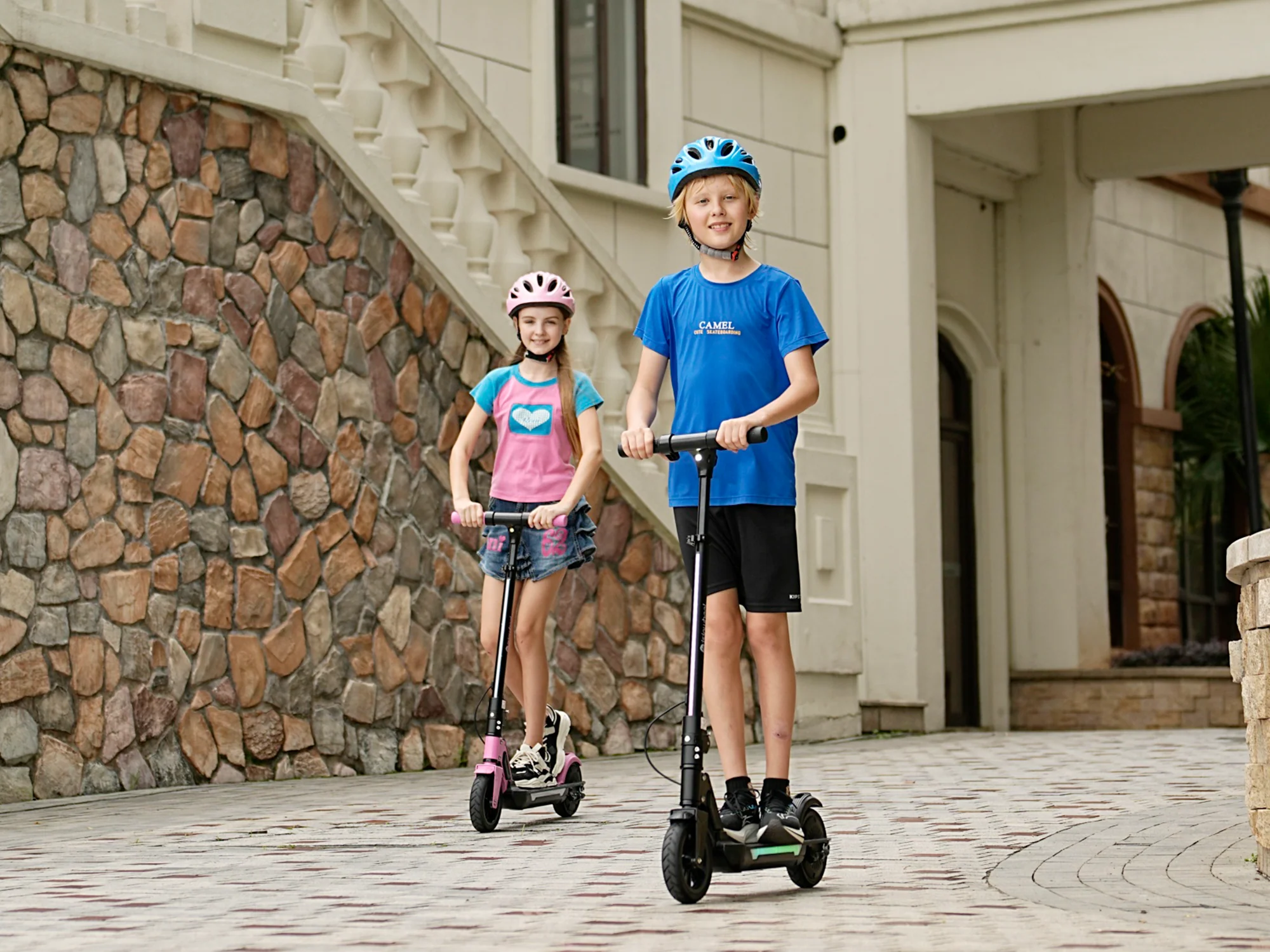 S7 Adjustable Electric Scooter for Kids Ages 8-14 - Image 5