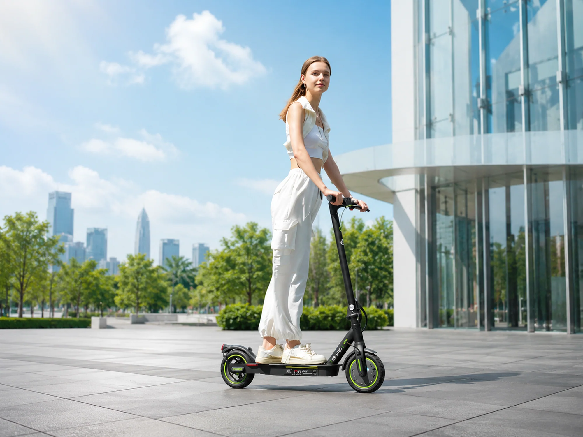 isinwheel S9 Pro Pneumatic Tire Electric Scooter - Image 3