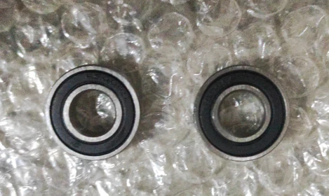 Two bearings per pack For V10